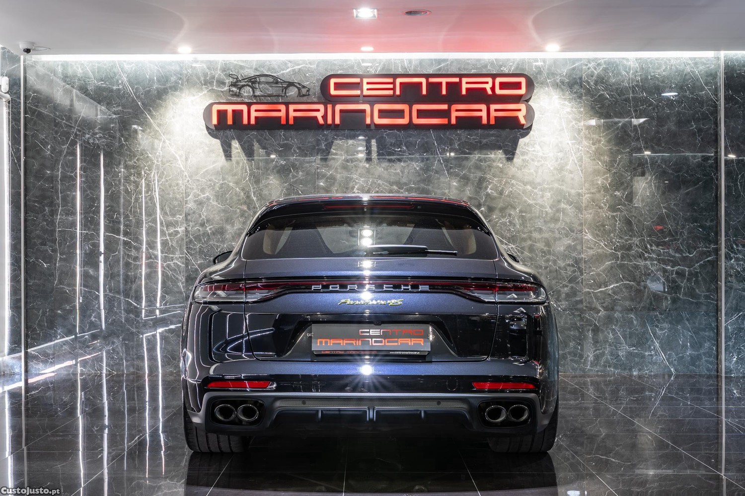 Porsche Panamera Sport Turismo 4S E-Hybrid - 23 — photo 3