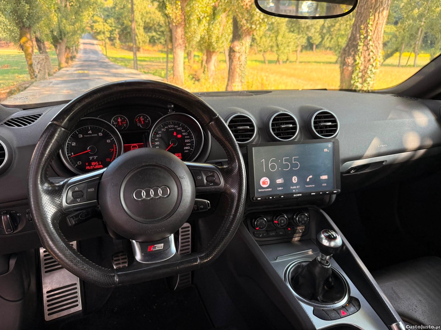 Audi TT Coupé 2.0 TFSi S-line — fotografia 8