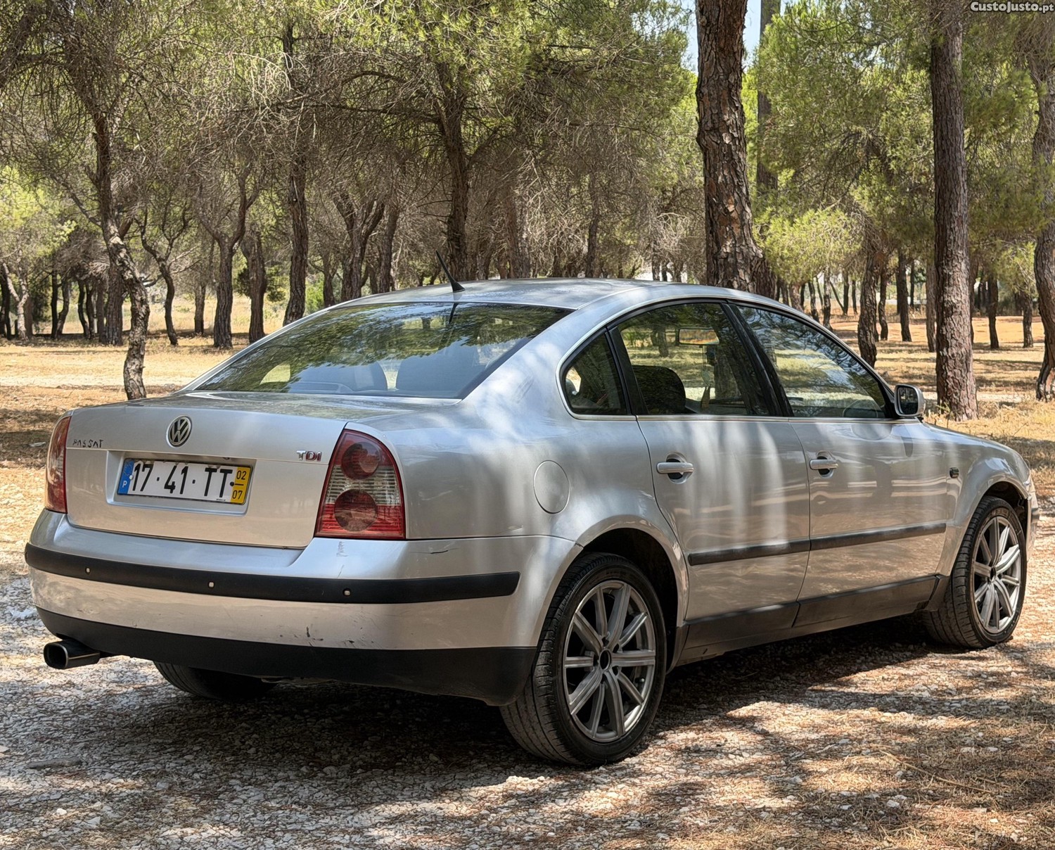 Volkswagen Passat B6 1.9TDI 130cv — fotografia 4