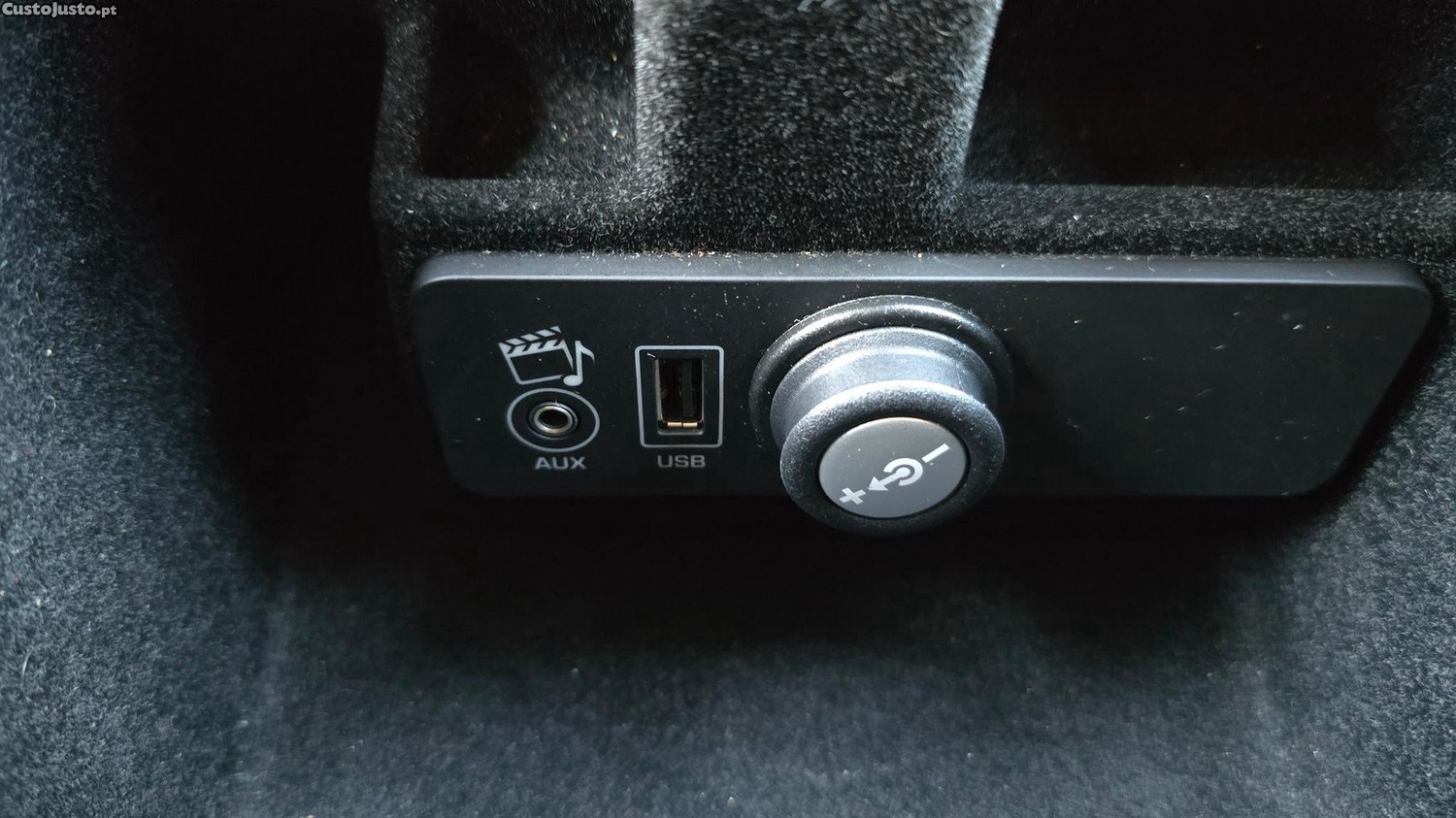Land Rover Evoque 2.2 eD4 Prestige — fotografia 3