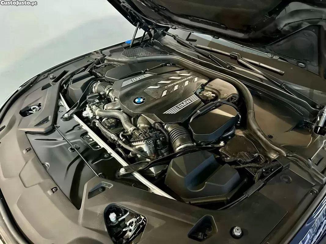 BMW 850 Xdrive — fotografia 7
