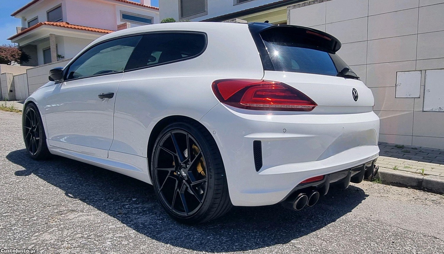 VW Scirocco 2.0 TDi 184cvs,R-Line DSG6 - 17 foto 3