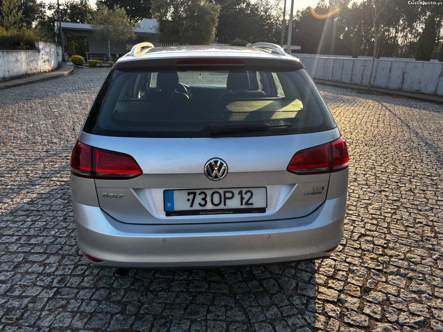 Volkswagen Golf 1.6 tdi — fotografia 3