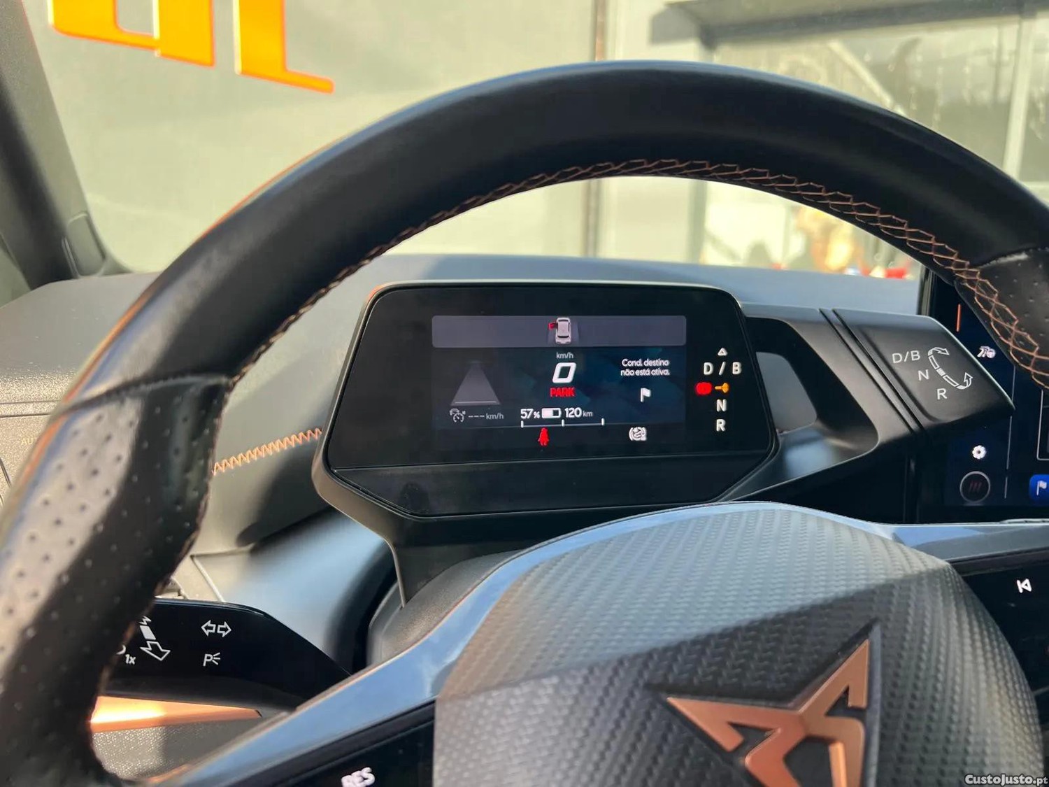 CUPRA Born Autonomia WLTP 395KM 150KW ( 204CV ) — fotografia 13