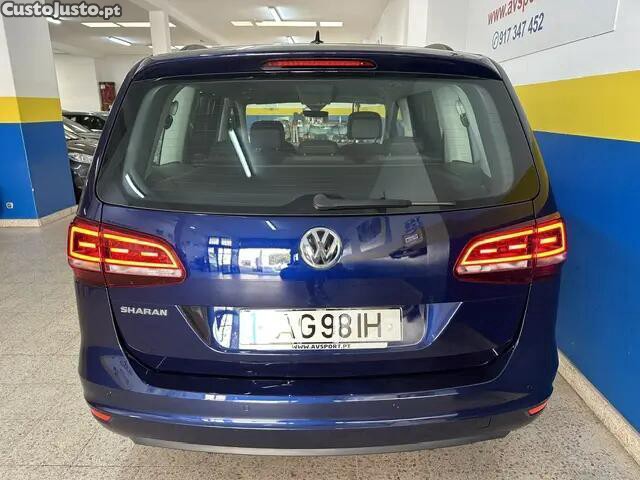 Volkswagen Sharan 1.4 TSI Confortline DSG — fotografia 12