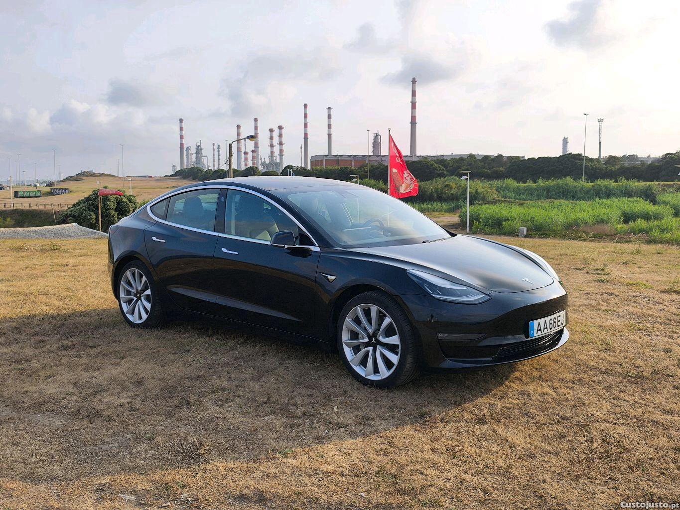 Tesla Model 3 Long Range AWD 498cv — fotografia 6