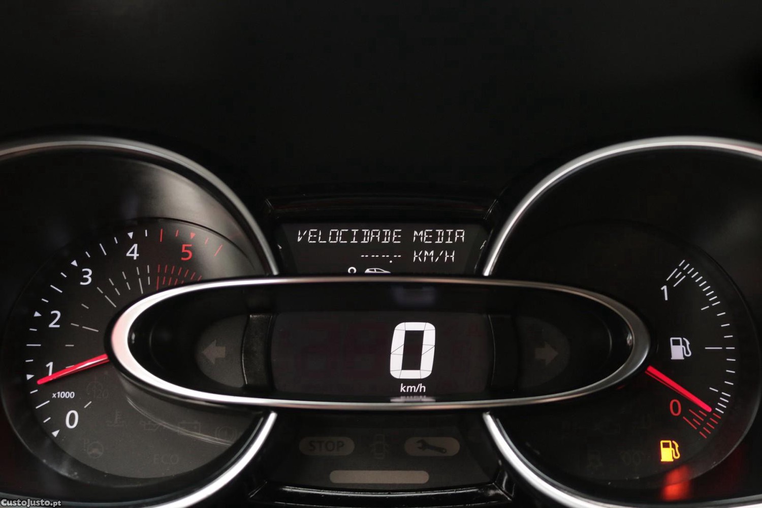 Renault Clio Sport Tourer 1.5 DCI Limited 90cv — fotografia 23