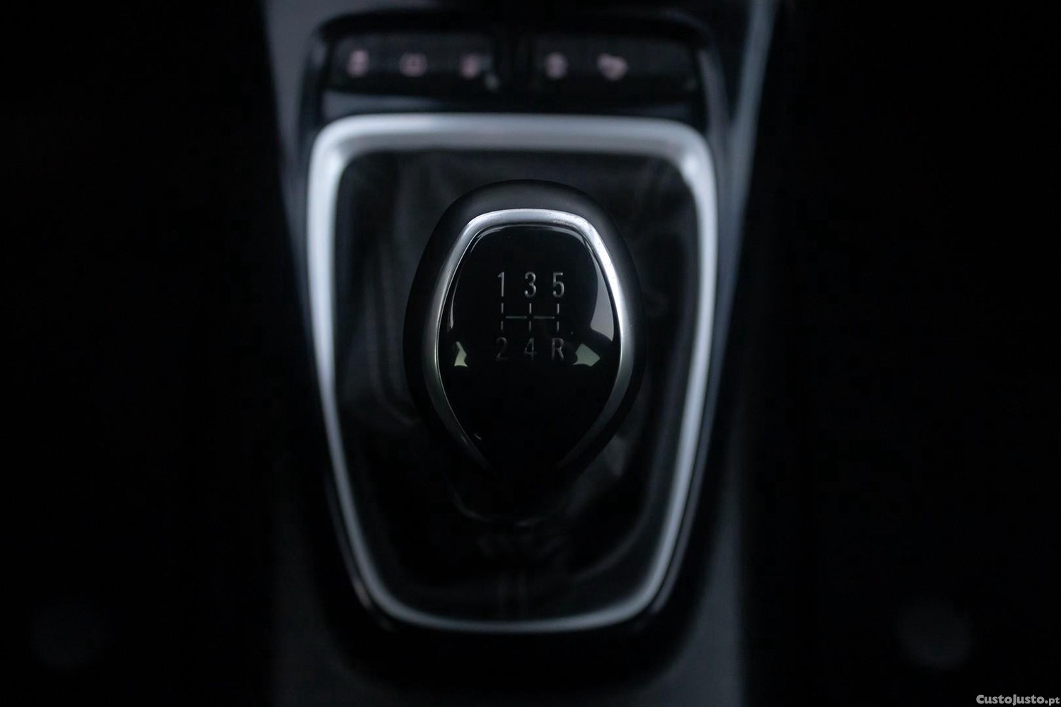 Opel Crossland X 1.2 Edition — fotografia 11