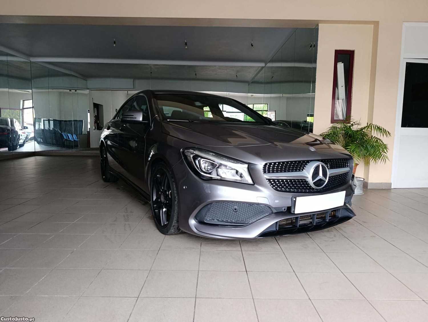 Mercedes-Benz CLA 180 CDI AMG — fotografia 10