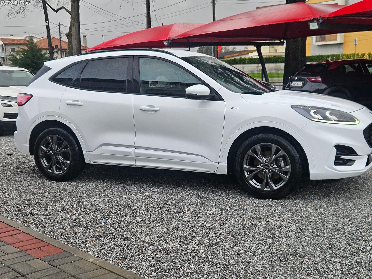 Ford Kuga ST LINE — fotografia 6