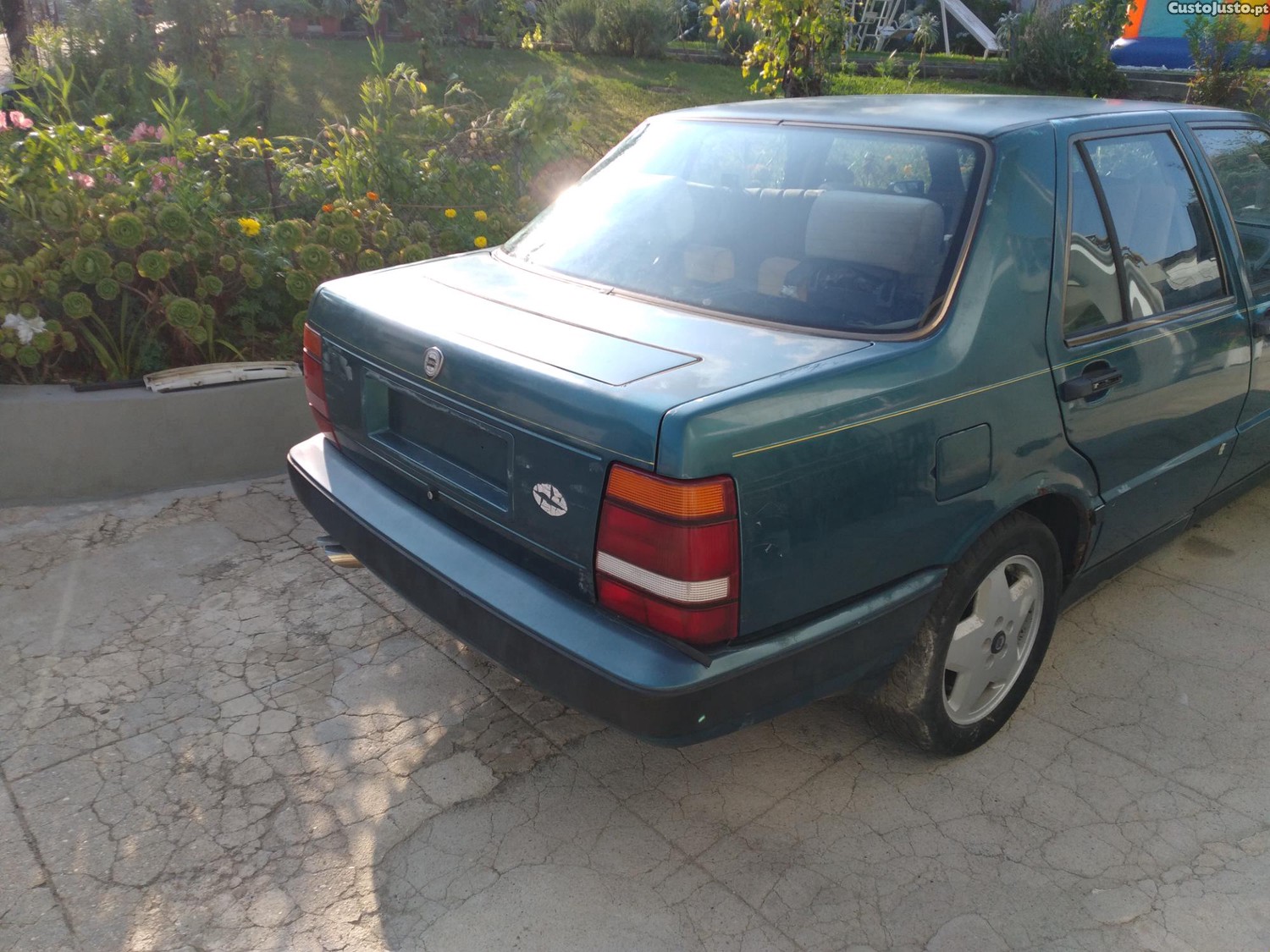 Lancia Thema 8.32 — photo 4