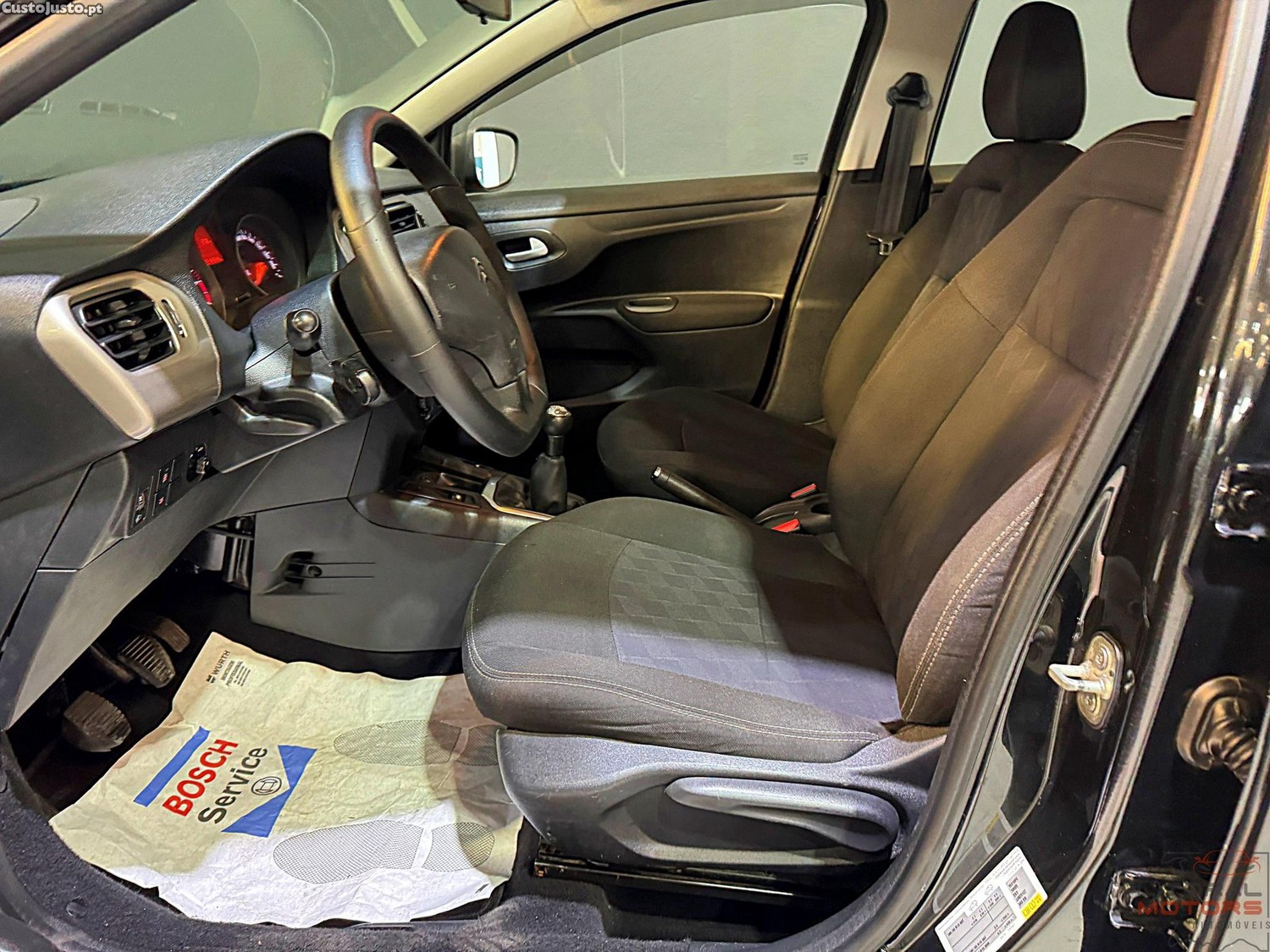 Citroën C-Elysée 1.2 PureTech Feel — fotografia 11