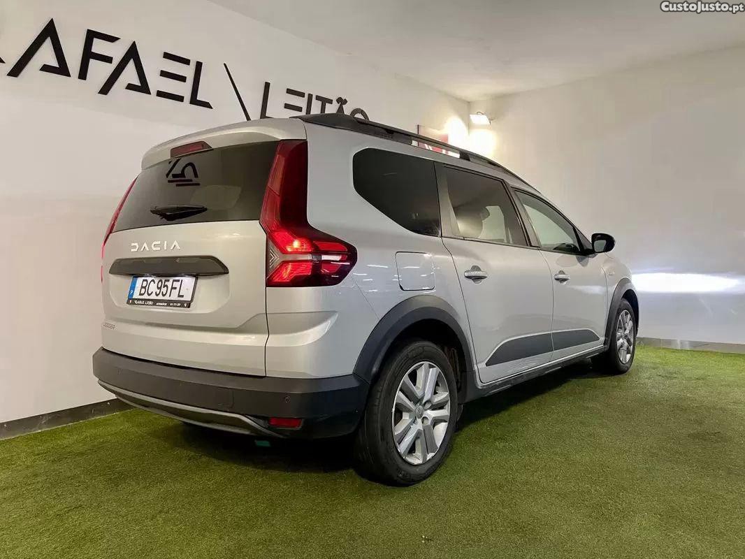 Dacia Jogger 1.0 eco-g comfort 7l bi-fuel — fotografia 24