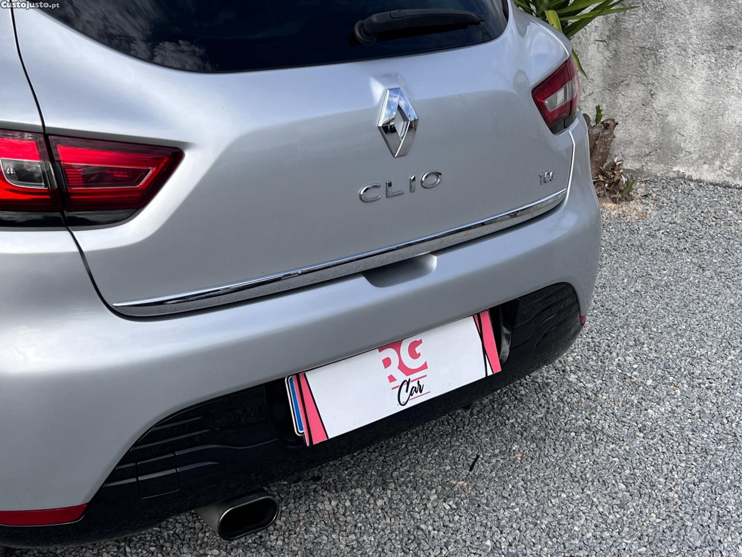 Renault Clio Limited Edition — fotografia 12