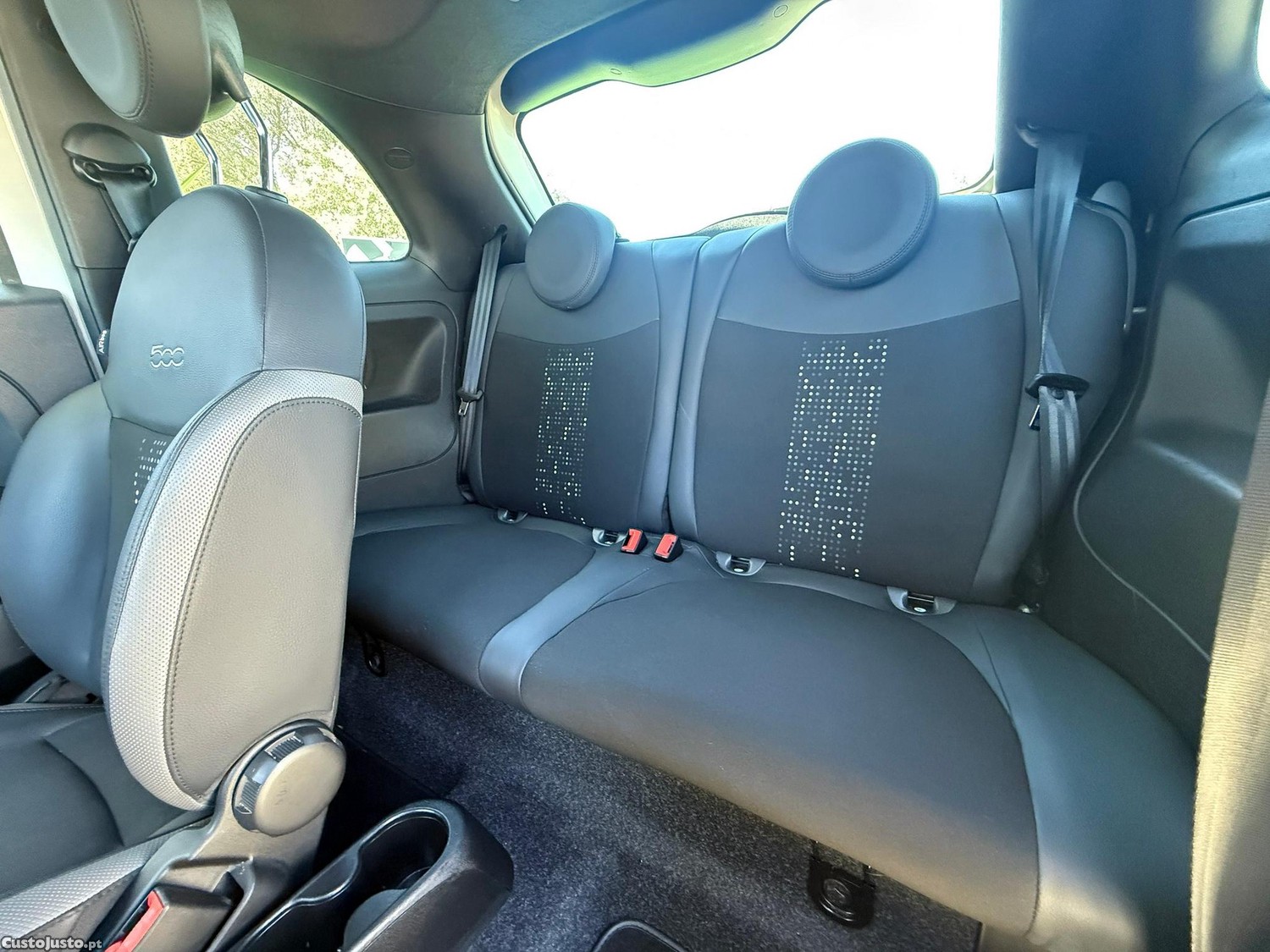 Fiat 500 1.0 Hybrid Sport — fotografia 12