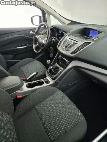 Ford C-Max 1.0 scti — fotografia 4
