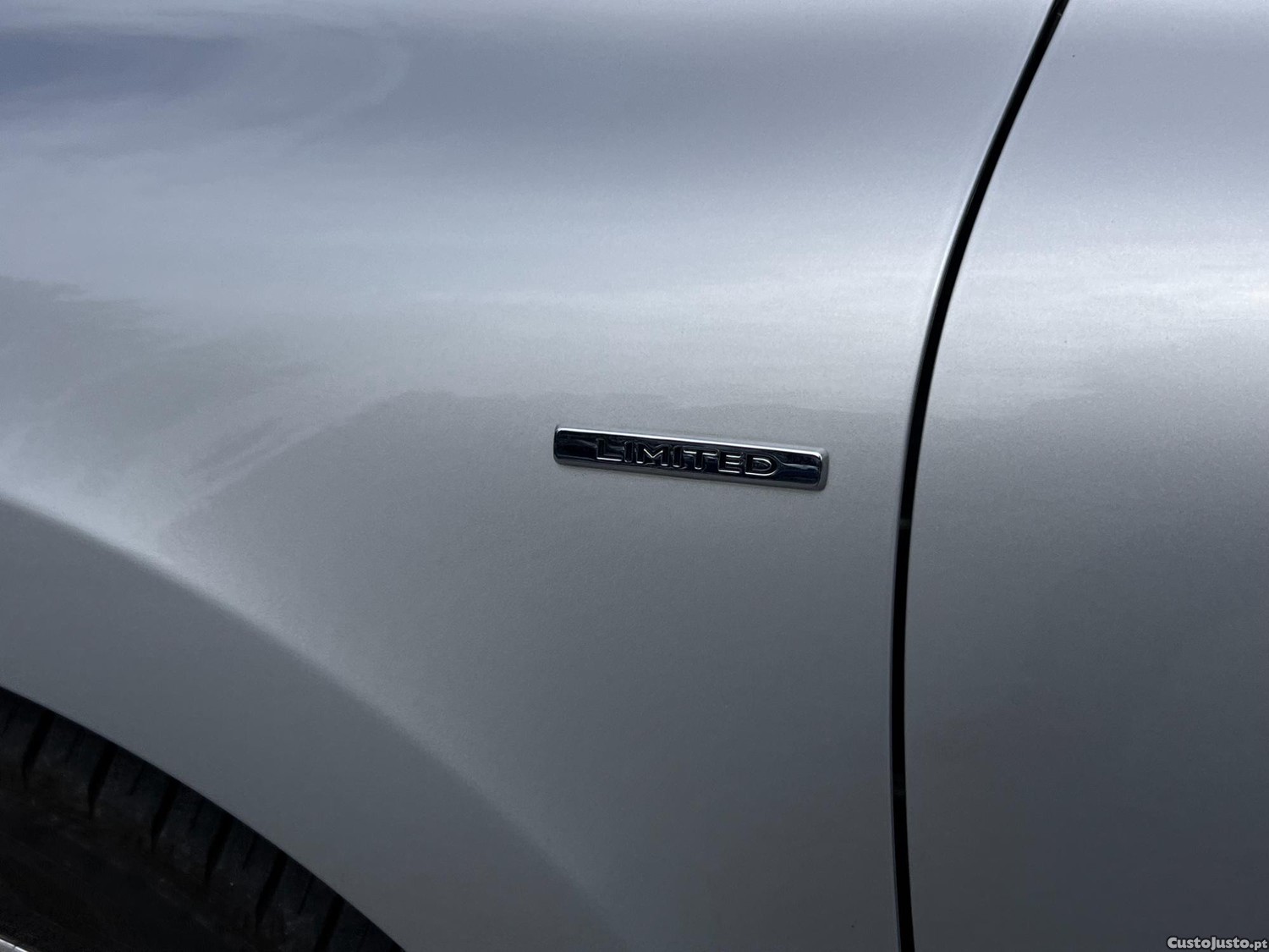 Renault Clio Limited Edition — fotografia 14