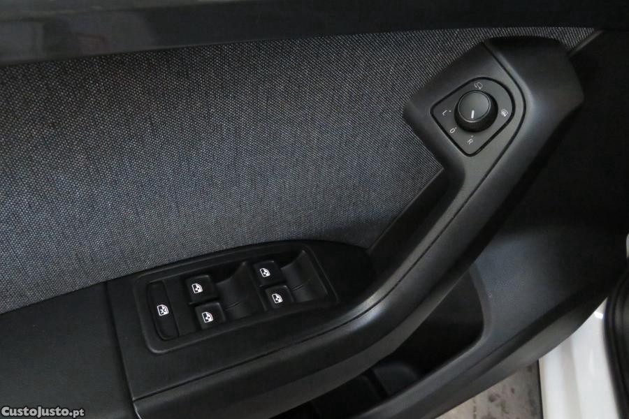 SEAT Ateca 2.0 TDI Style — fotografia 8