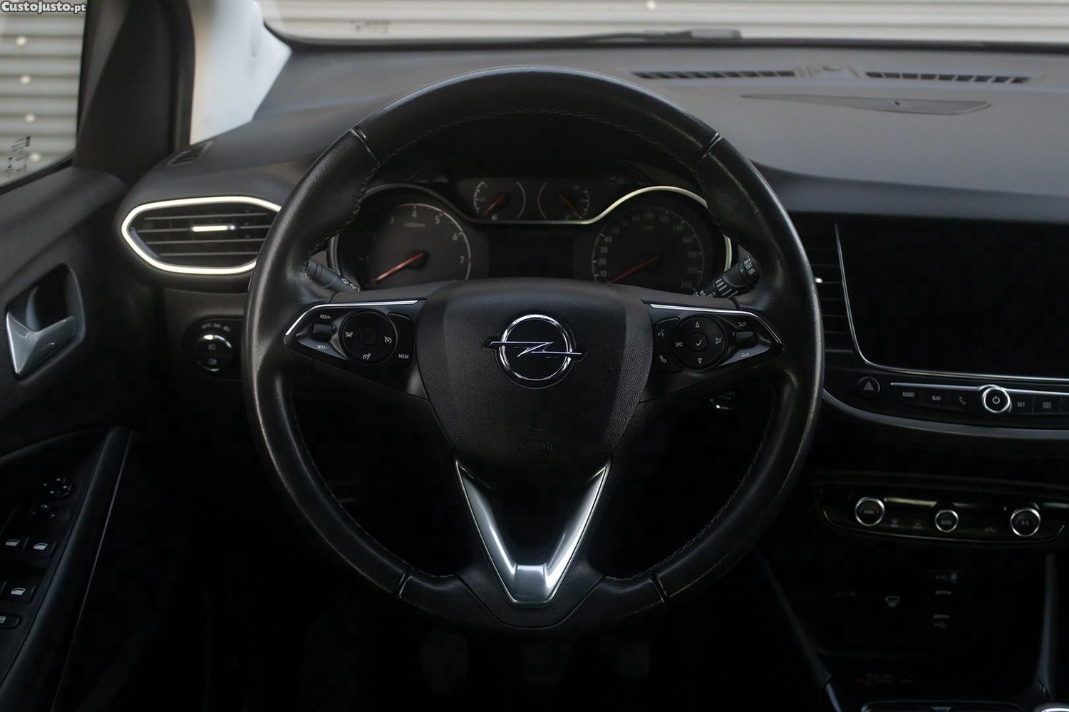 Opel Crossland X 1.2 Edition — fotografia 10