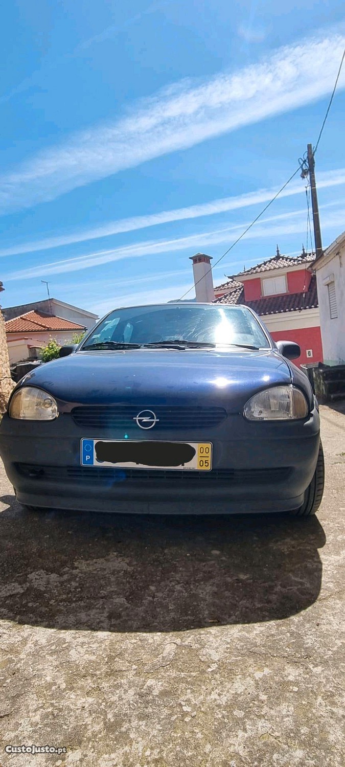 Opel Corsa B 1.2 16v — fotografia 7
