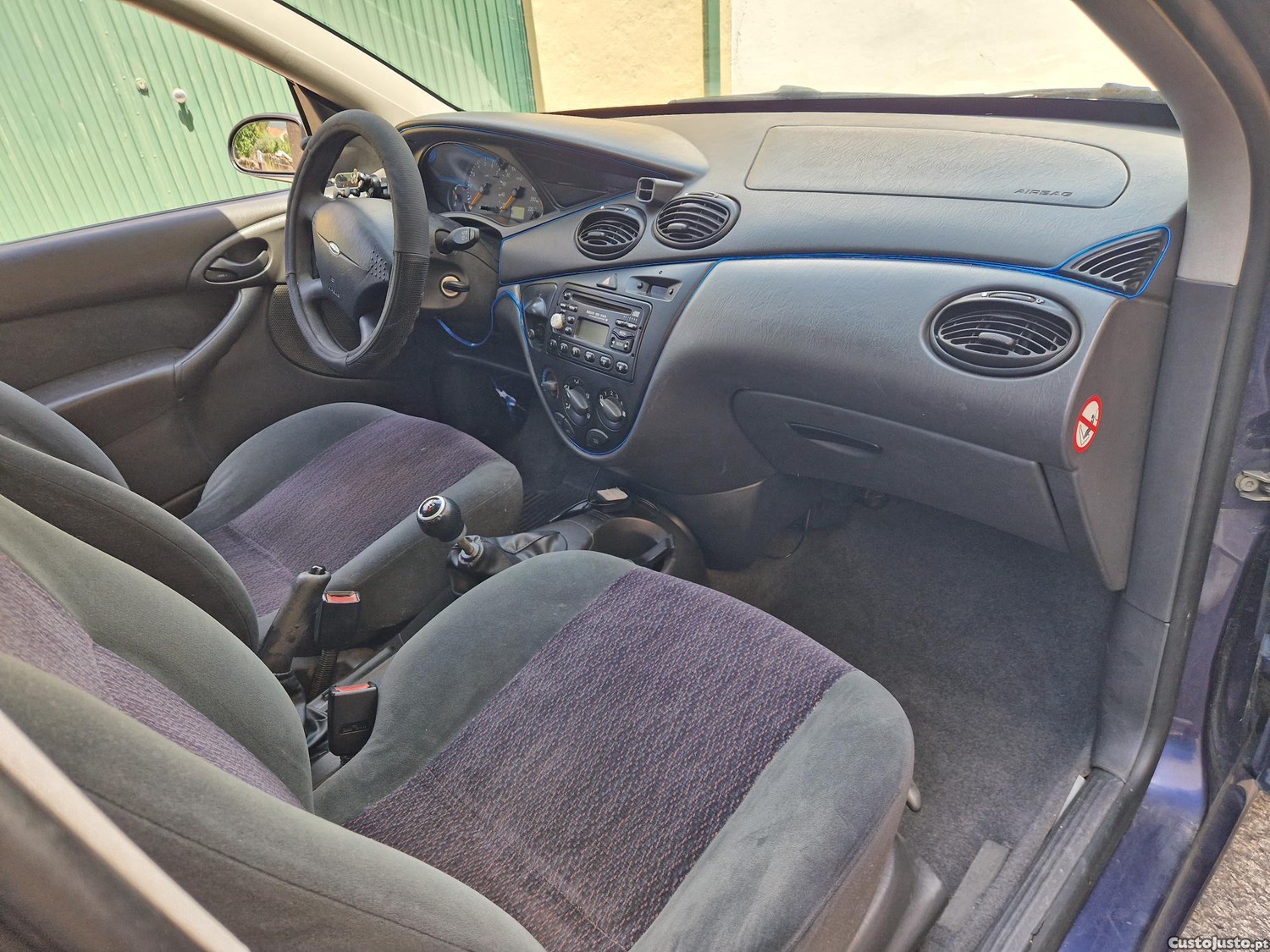 Ford Focus 1.4 — fotografia 2