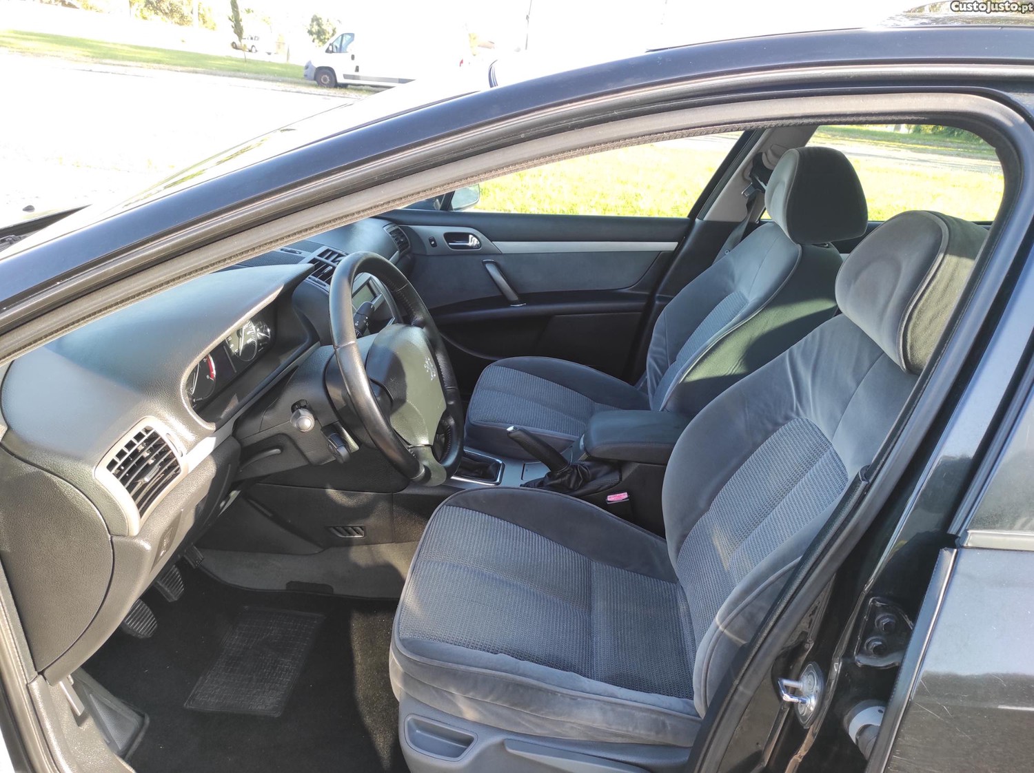 Peugeot 407 SW 1.6 HDI Executive — fotografia 10