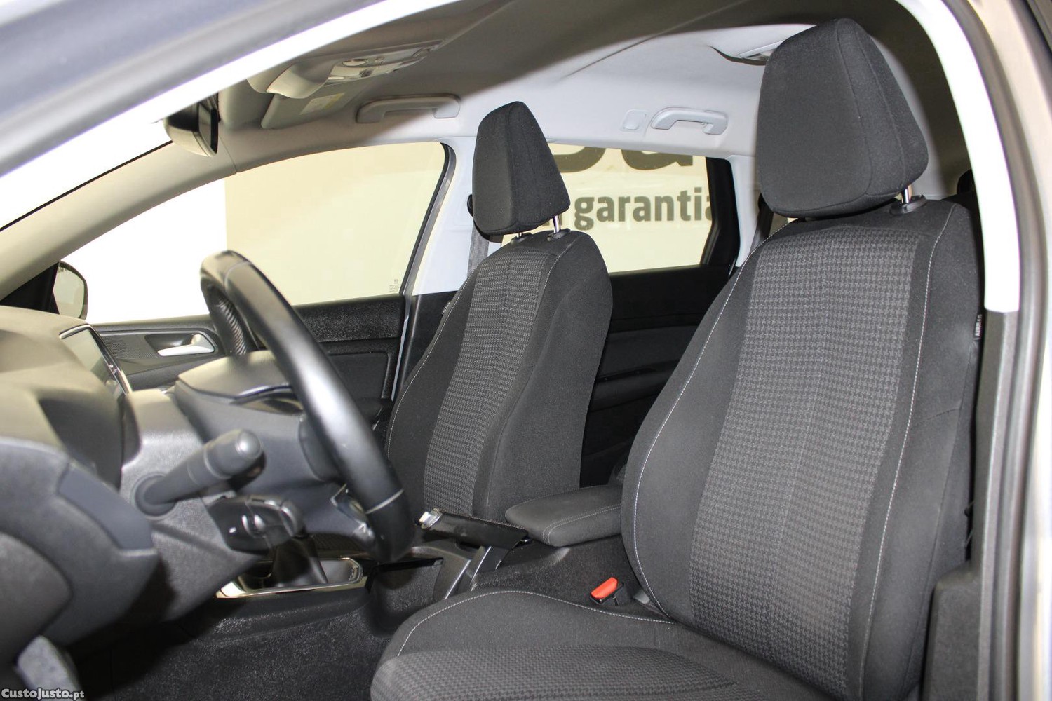 Peugeot 308 1.5 BHDI BUSINESS LINE — fotografia 8