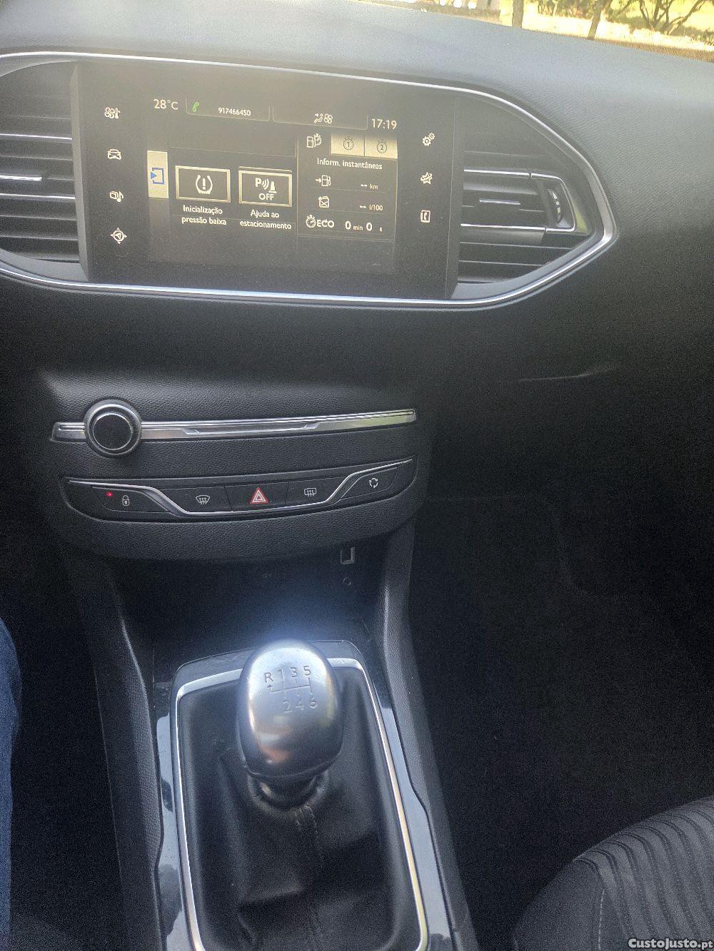 Peugeot 308 SW 1.6 Hdi — fotografia 2