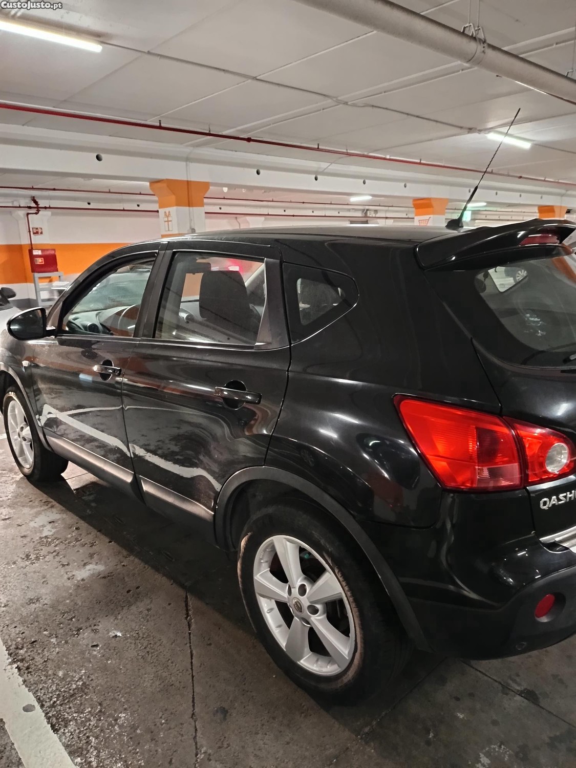 Nissan Qashqai SUV — fotografia 2