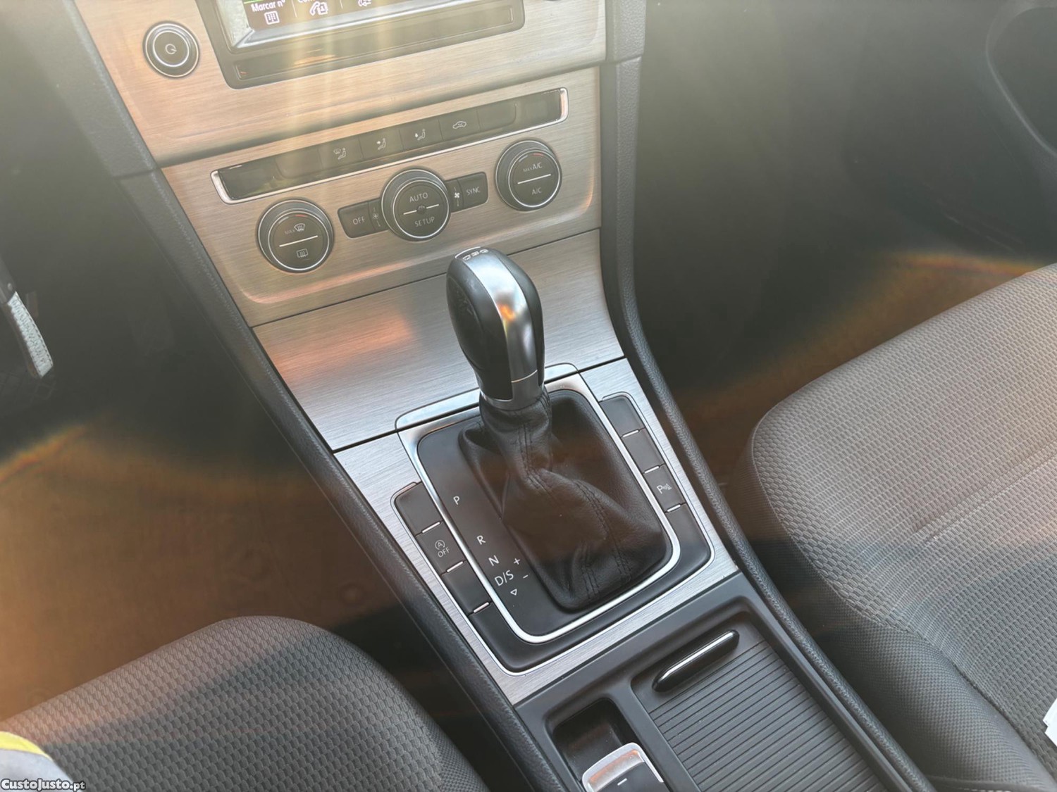 Volkswagen Golf 1.6 tdi — fotografia 5