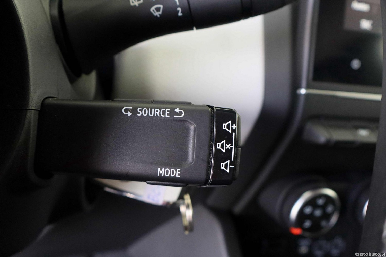 Renault Clio 1.0 TCe Evolution Bi-Fuel — fotografia 14