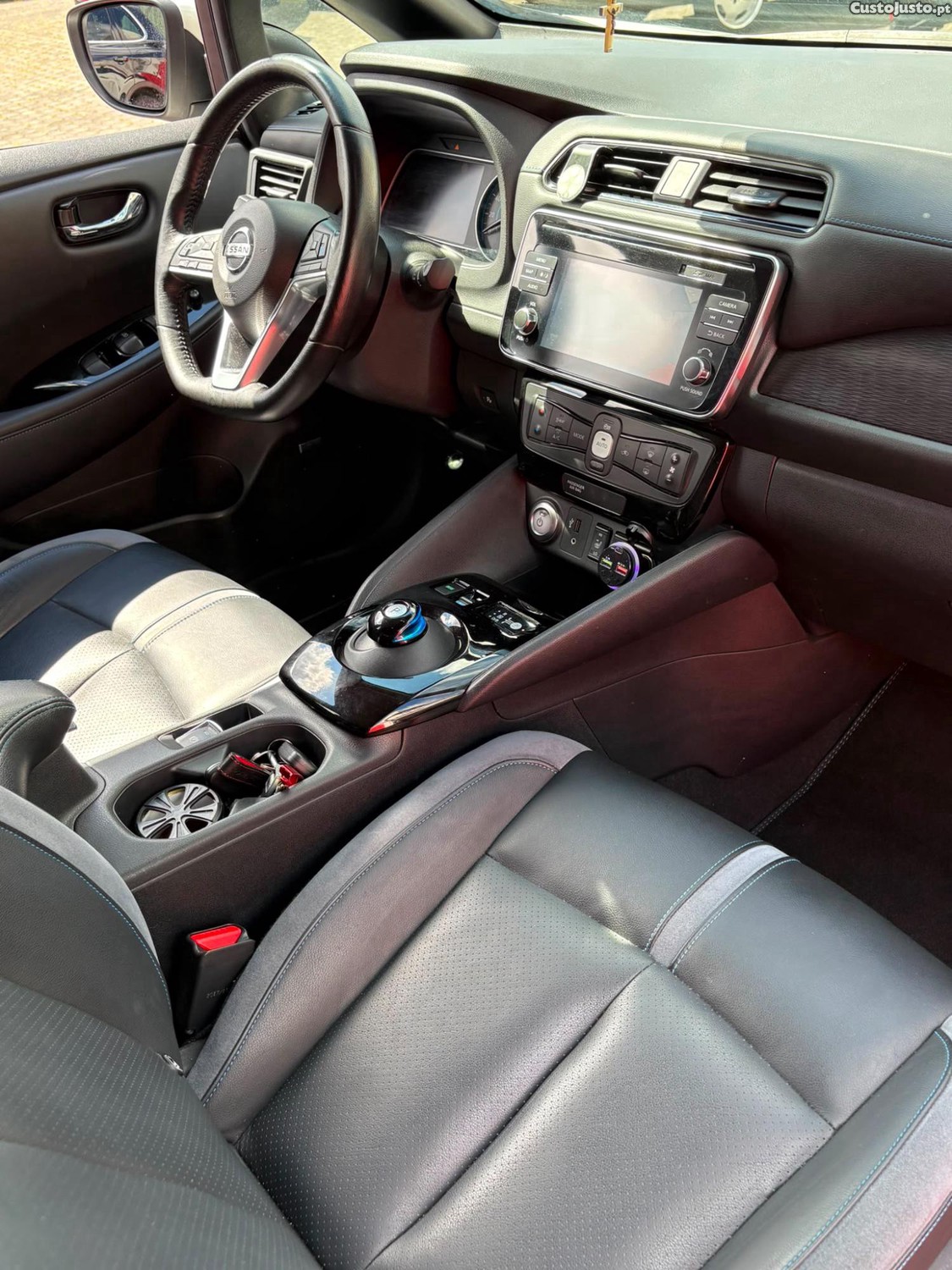 Nissan Leaf II 150cv — photo 3