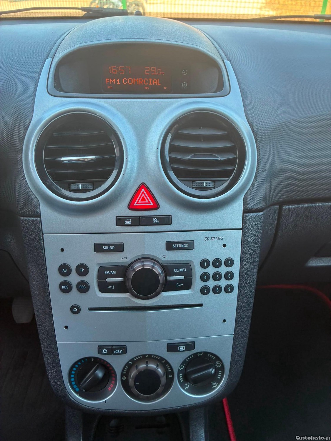 Opel Corsa 1.2 Enjoy — fotografia 14