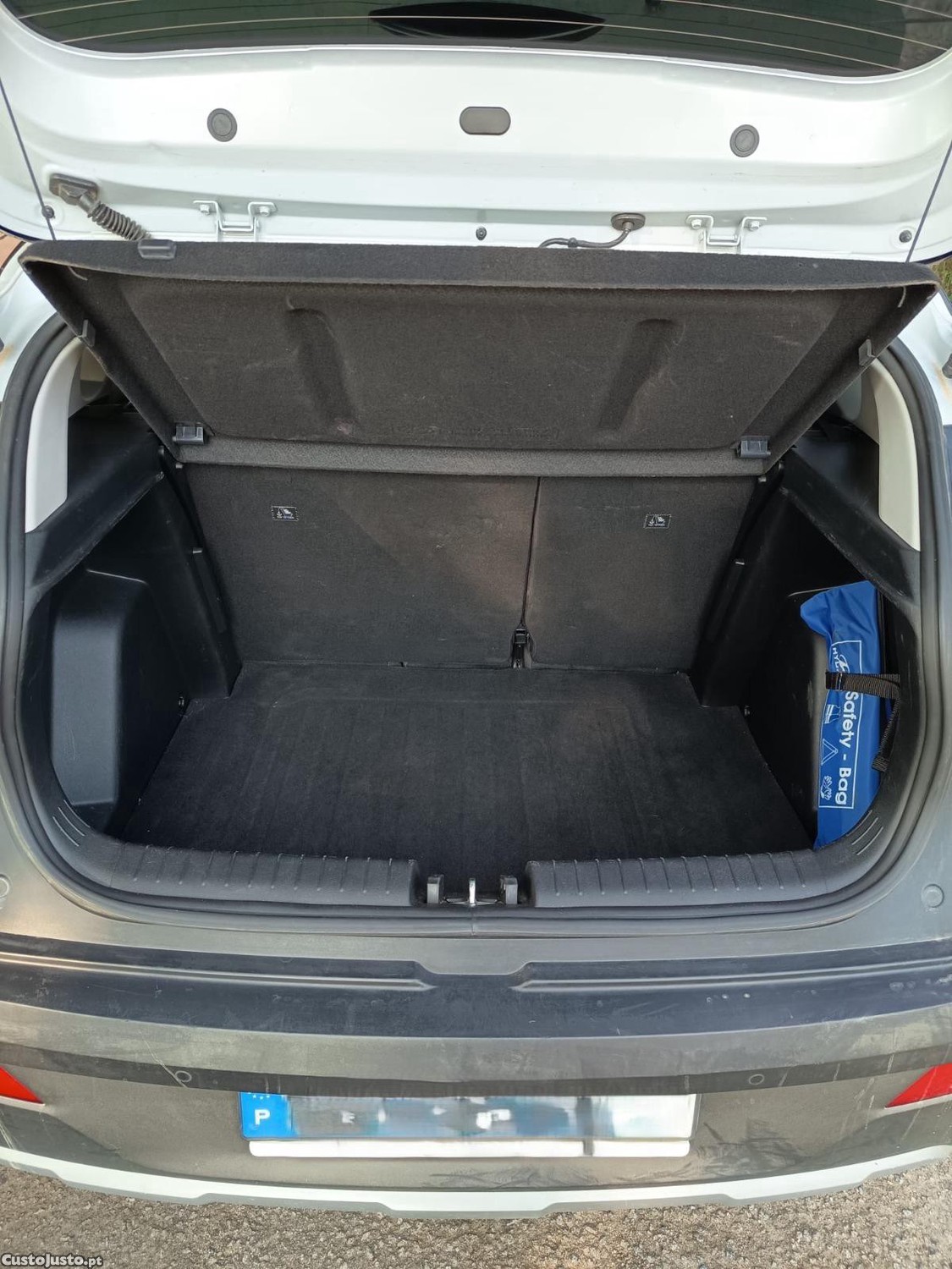 Hyundai Bayon 1.0 T-GDi Premium — fotografia 7