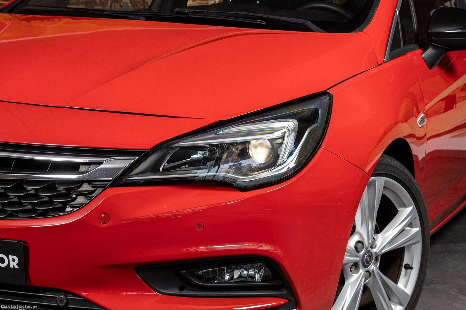 Opel Astra 1.6 T Dynamic Sport S/S — fotografia 21