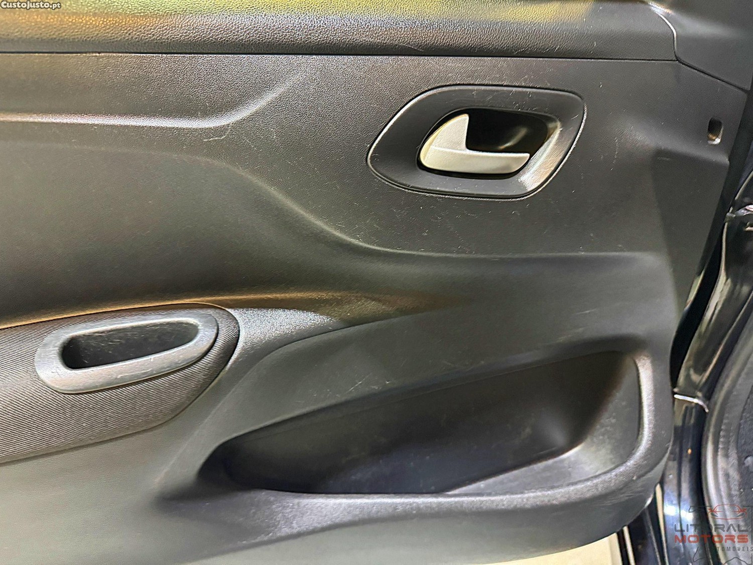 Citroën C-Elysée 1.2 PureTech Feel — fotografia 8