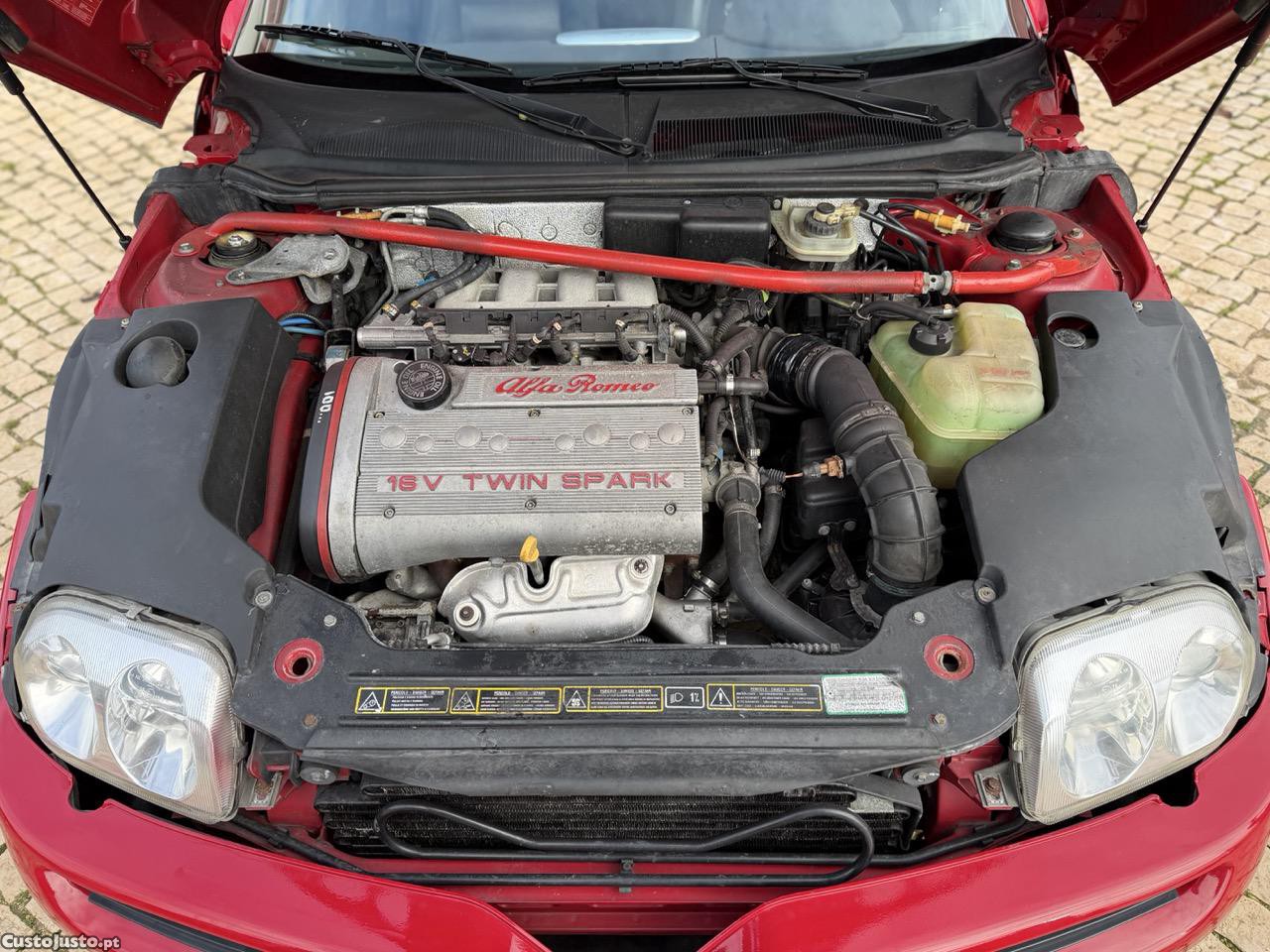 Alfa Romeo GTV 2.0 Twin Spark 16V — fotografia 4