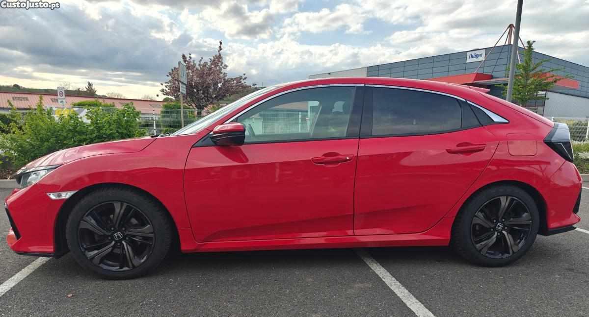Honda Civic 1.0 i-VTEC Executive - 18 foto 2