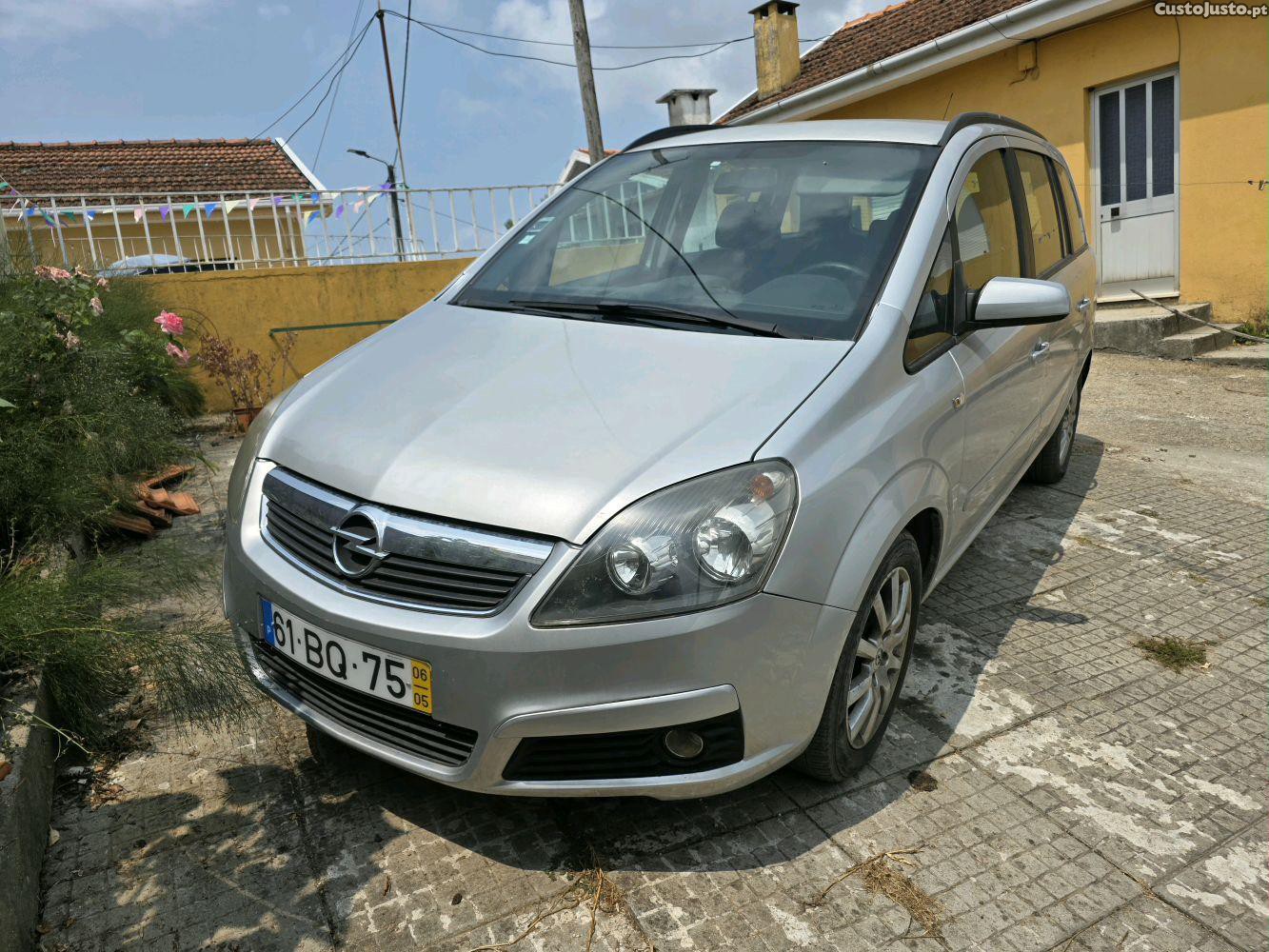 Opel Zafira cdti — fotografia 6