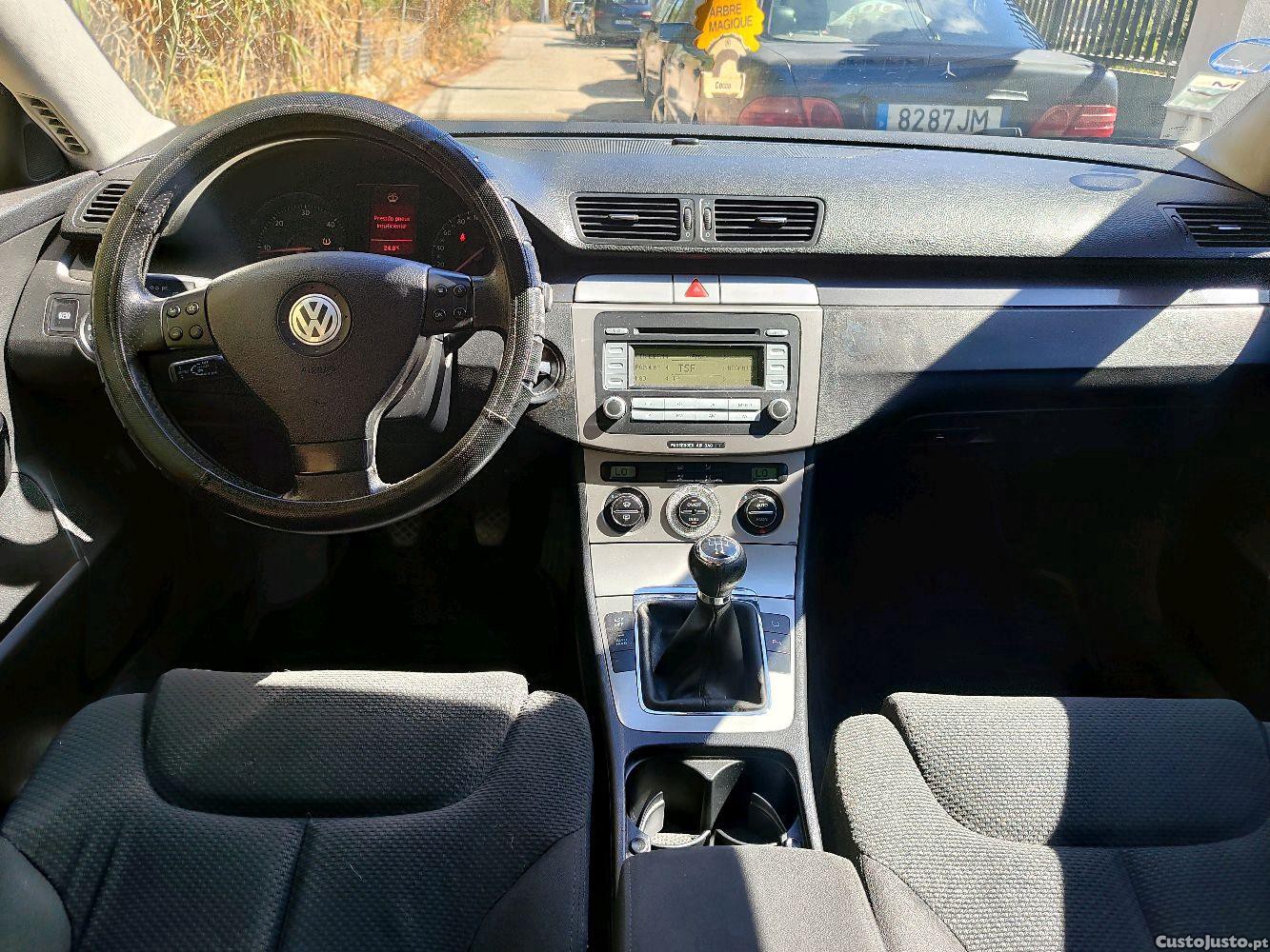 Volkswagen Passat 1.9 Tdi — fotografia 5