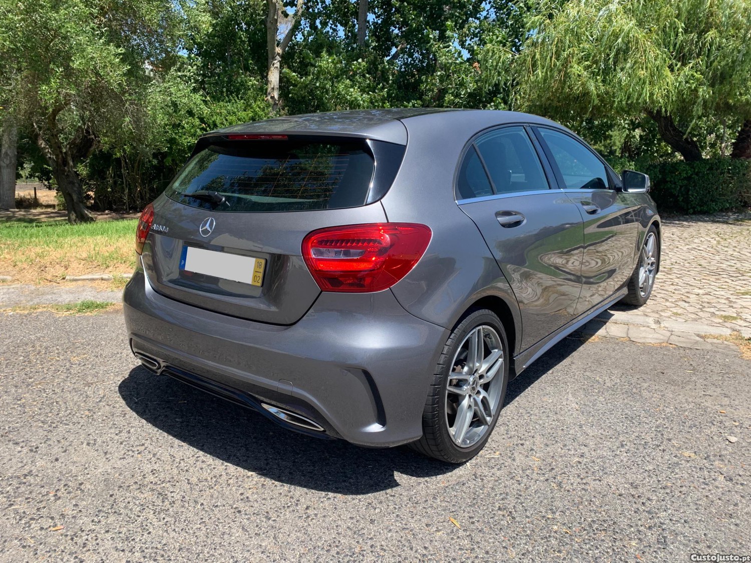 Mercedes-Benz A 180 D AUT Pack AMG 52 Mil Kms Nacional — fotografia 8