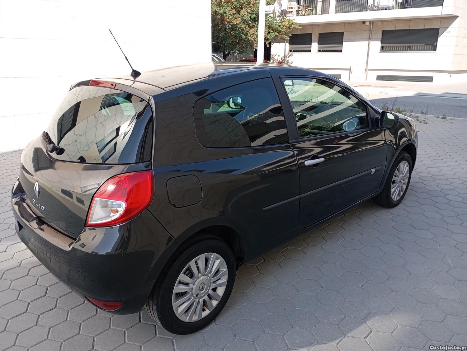 Renault Clio Dynamic s — fotografia 7