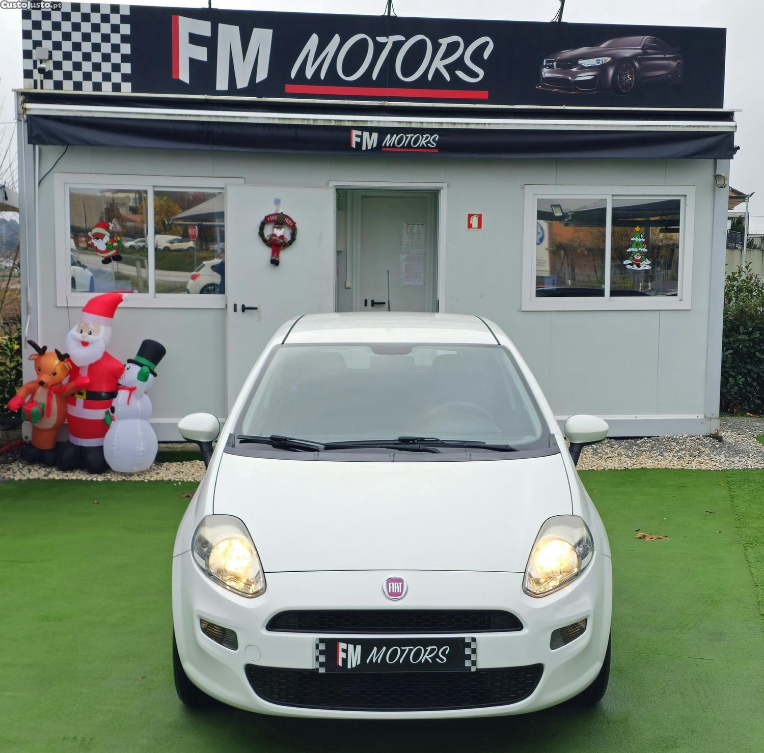 Fiat Punto 1.2 Lounge S&S Nacional — fotografia 17