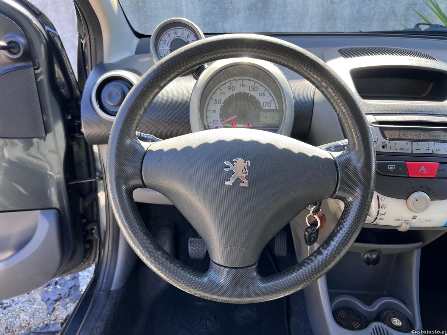 Peugeot 107 Urban — fotografia 6