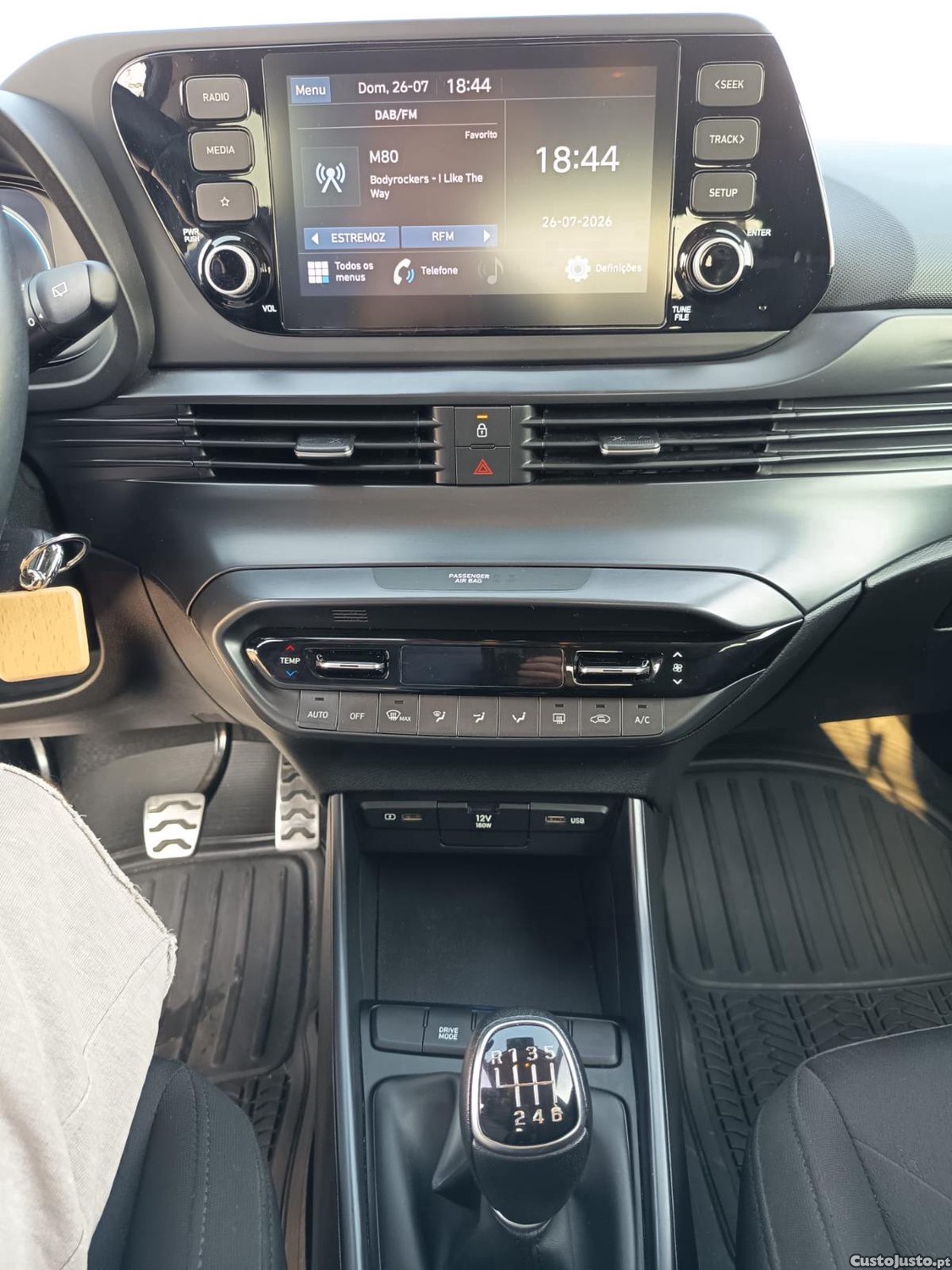 Hyundai Bayon 1.0 T-GDi Premium — fotografia 4