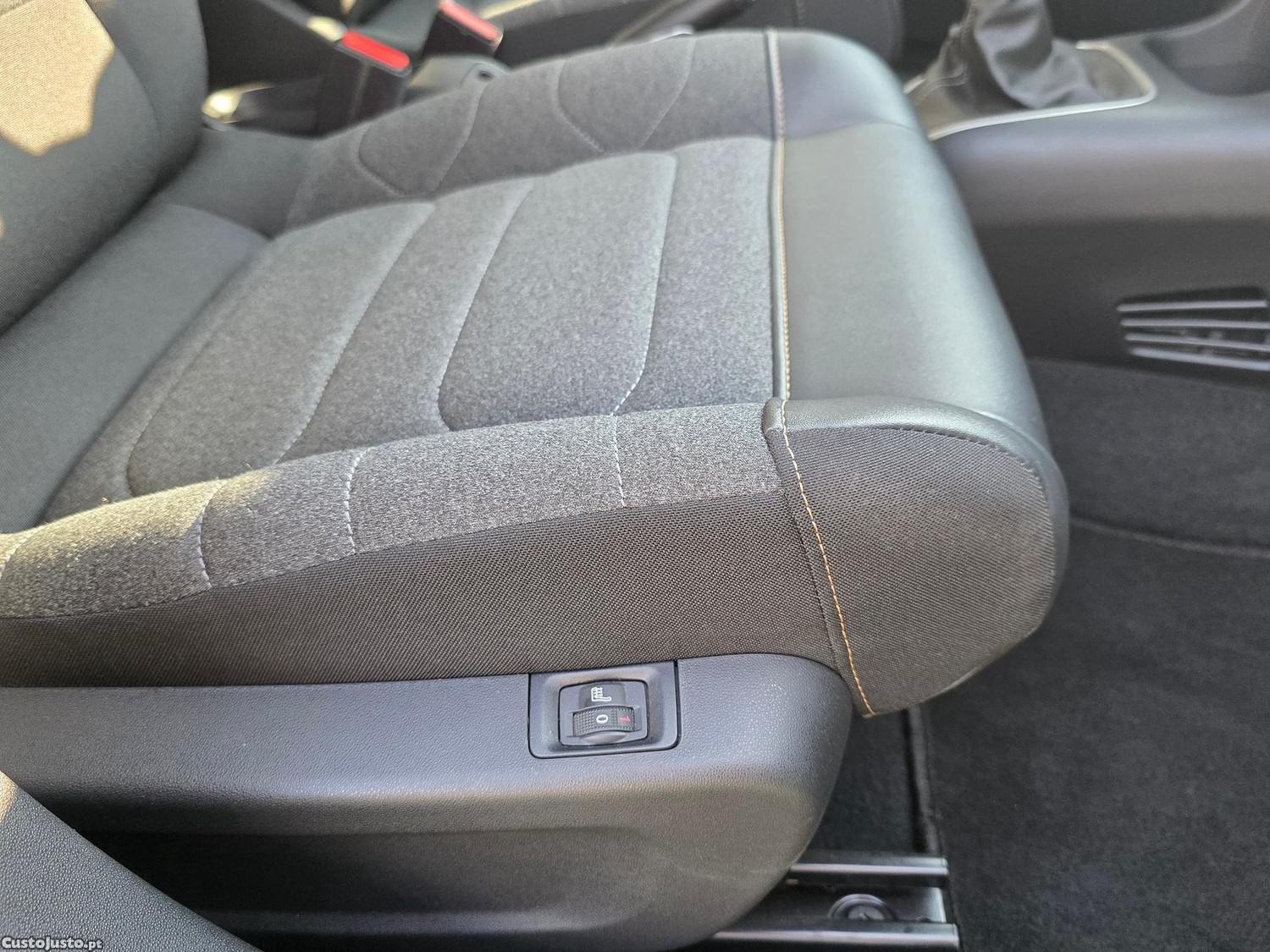 Citroën C3 1.2 PureTech Shine Pack — fotografia 5