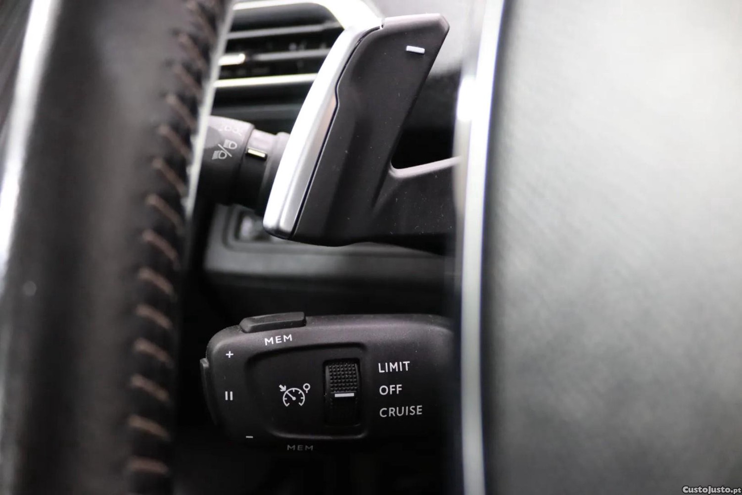 Peugeot 3008 PureTech 130 Stop & Start GPF EAT8 Active Pack — fotografia 6