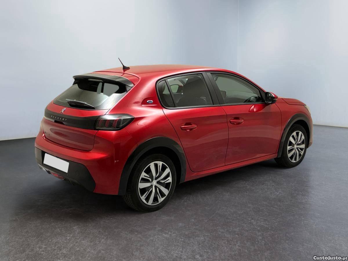 Peugeot 208 50 kWh Active Pack — fotografia 11