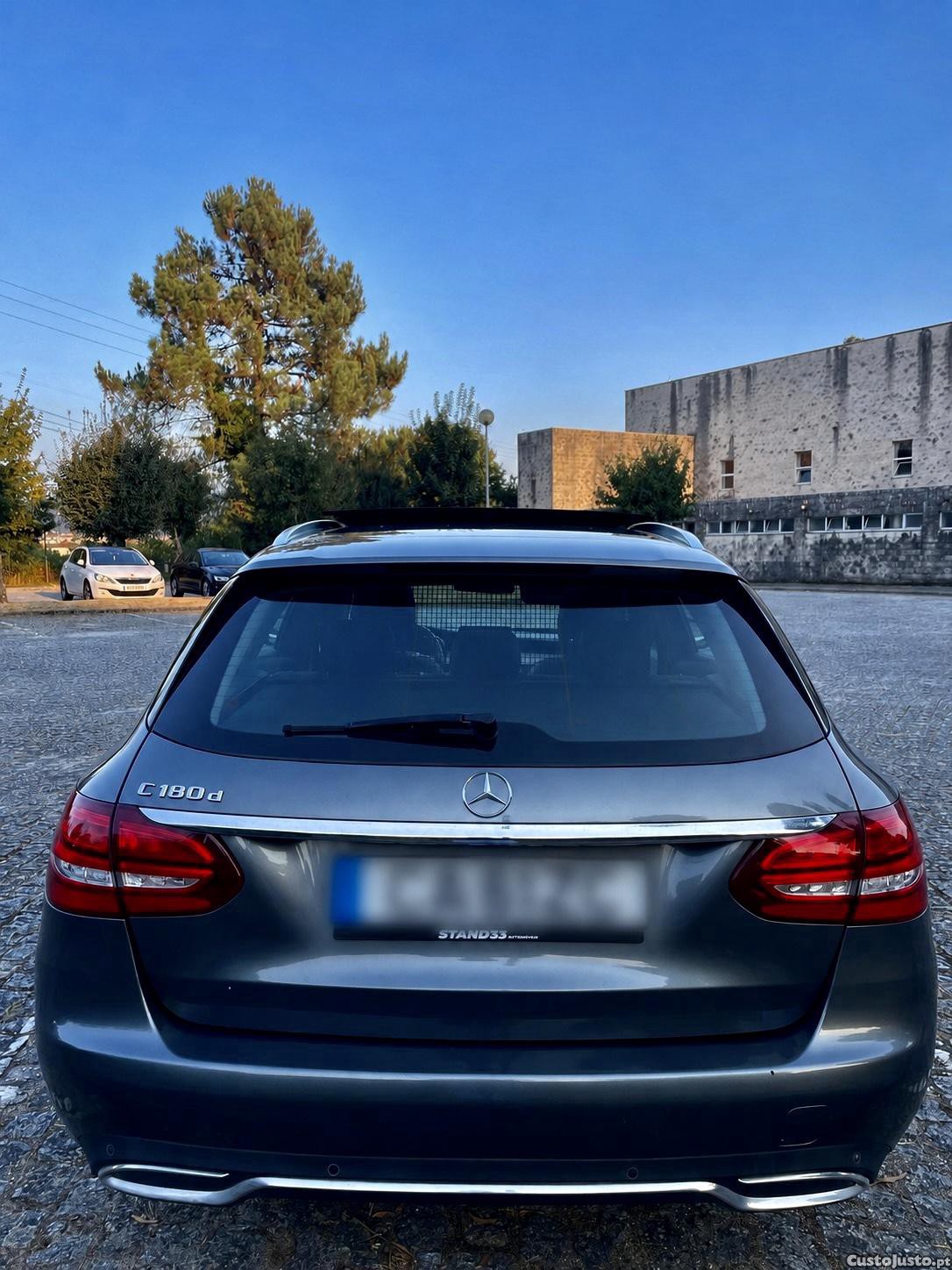 Mercedes-Benz C 180 d Aut. — fotografia 3
