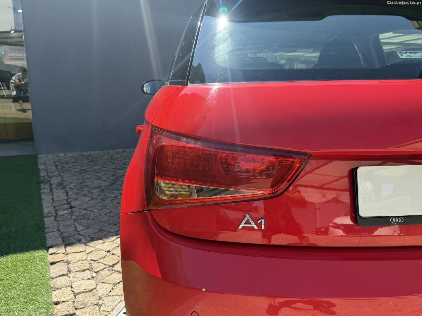 Audi A1 1.6 TDI S-line — fotografia 9